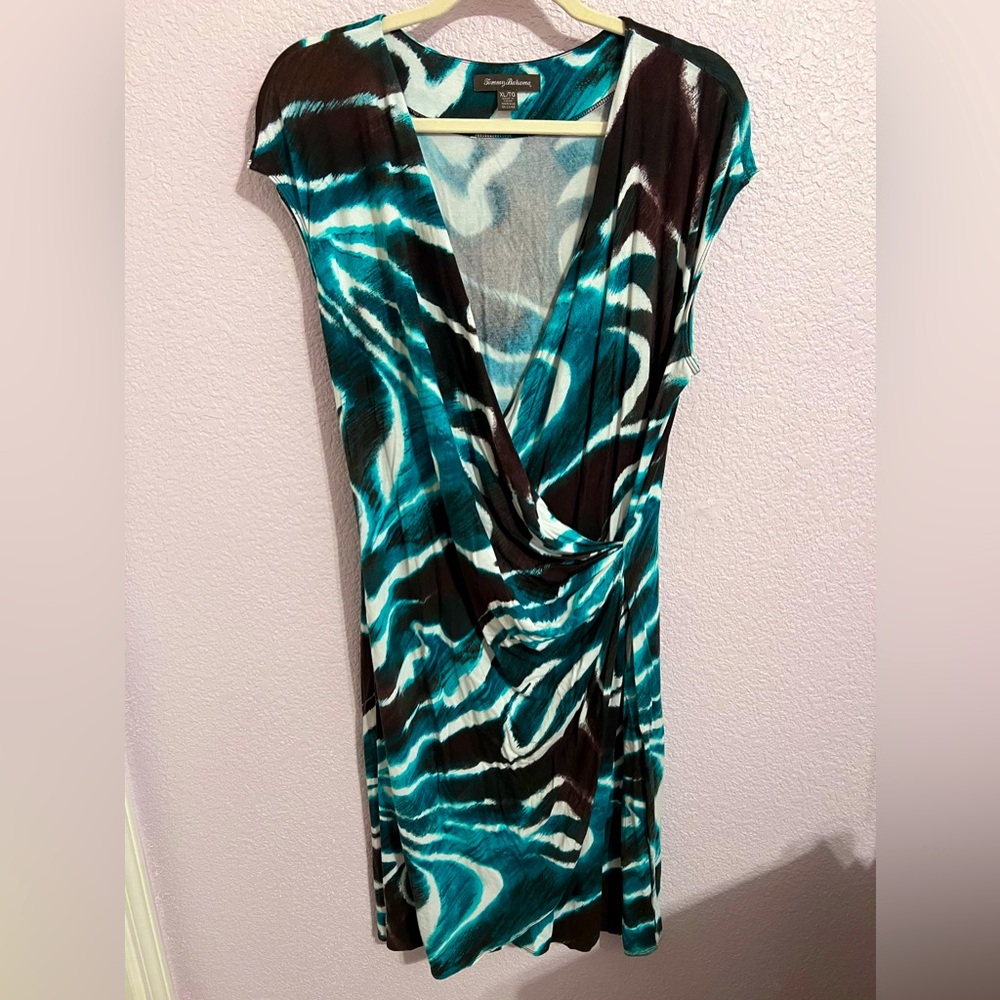 Tommy Bahama Women’s Wrap Dress Size XL